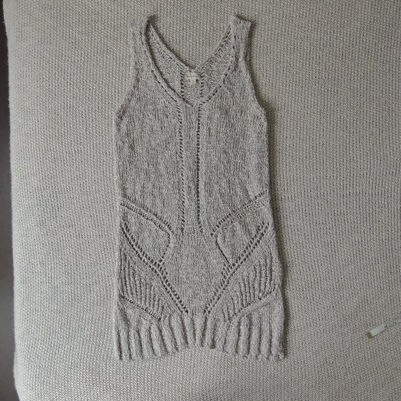 NWOT Crochet tank tunic with side slits - Picture 1 of 9